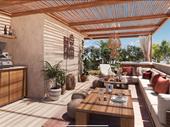 stunning townhouse near the